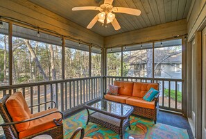 Apartment (2 Bedrooms) | Front of property