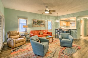 Apartment (2 Bedrooms) | Interior - 1 Mi to North Myrtle Beach: Resort Condo w/ Porch (North Myrtle Beach)