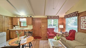Cottage (0 Bedroom) | Interior