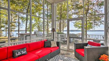 House (3 Bedrooms) | Front of property