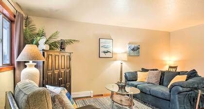 Serene Kenai Condo < 4 Mi to Kenai Beach!