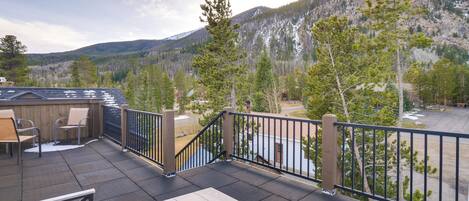 Vista frontal de la propiedad