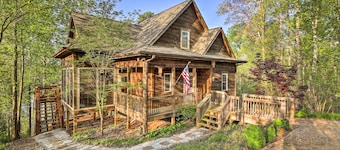 Lakefront South Carolina Abode w/ Deck & Boat Dock