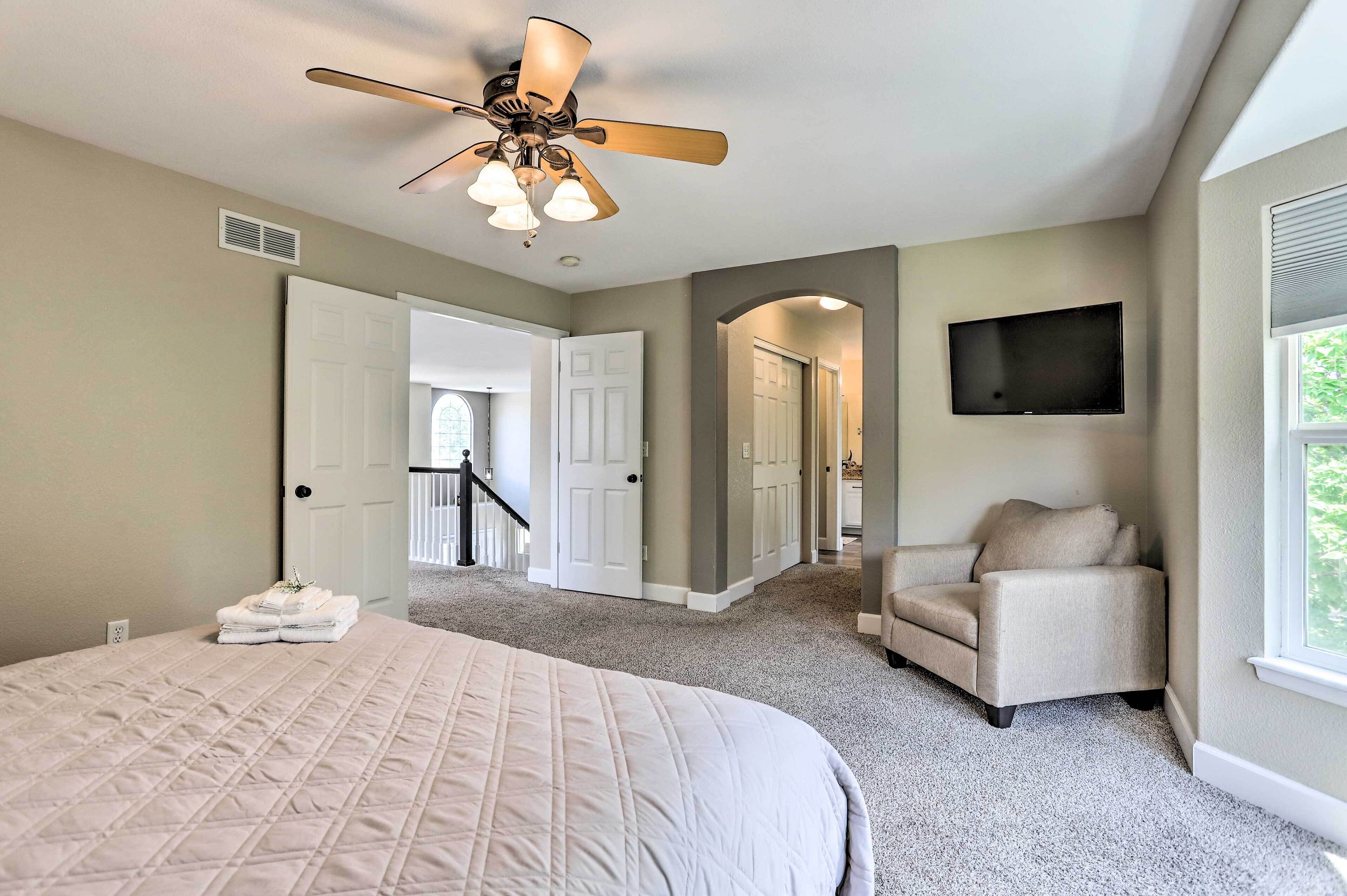 House (5 Bedrooms) | Interior