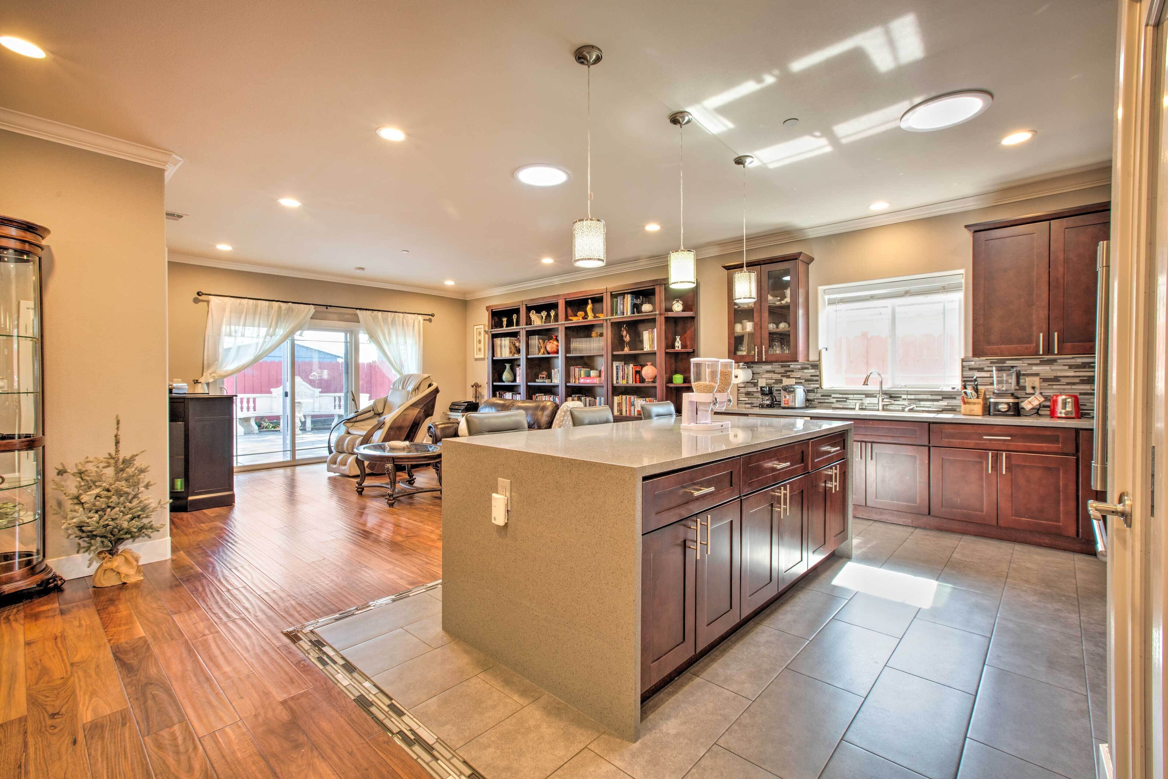 House (4 Bedrooms) | Private kitchen