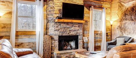 House (3 Bedrooms) | Front of property