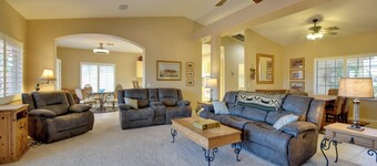 065870: 'bella Vista' 3 BR Hideaway Near Coachella