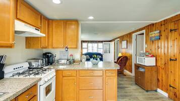 Cottage (3 Bedrooms) | Interior