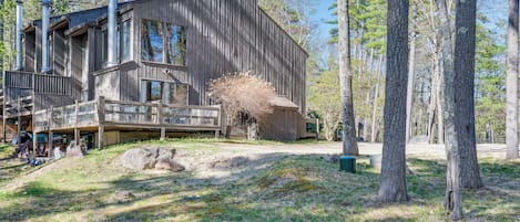 Apartment (3 Bedrooms) | Front of property