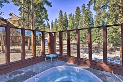 Ski-in/out Access + Hot Tub! Breckenridge Condo