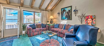 Eclectic Home w/ Deck: 4 Miles to Ski Cloudcroft!