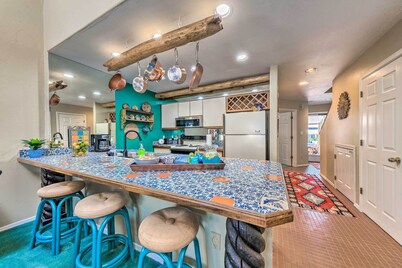 Eclectic Home w/ Deck: 4 Miles to Ski Cloudcroft!