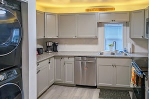 House (3 Bedrooms) | Interior - 2 Mi to Dtwn: Home w/ Hot Tub in Denver! (Edgewater)