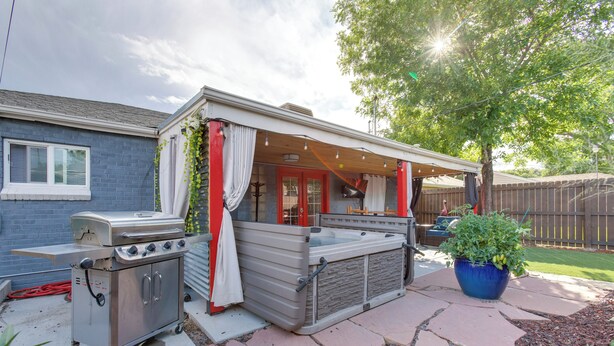 House (3 Bedrooms) | Interior - Location! Outdoor Living Hot Tub Walkable Denver (Edgewater)