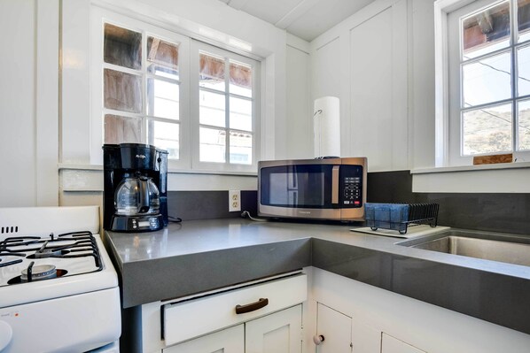 House (2 Bedrooms) | Bahagian dalam