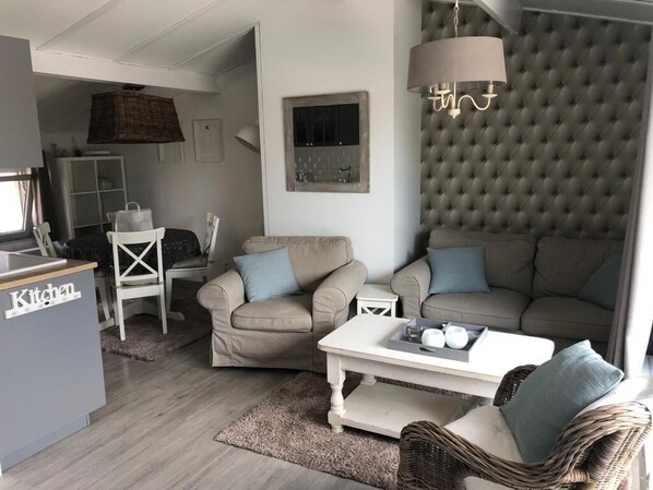 Smart TV, table tennis - Het Toeval: met 4 Personen Genieten in een Oase van Rust aan de Belgische Kust (Oostduinkerke)