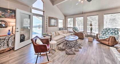 Bright Cloudcroft Condo w/ Game Room + Deck!