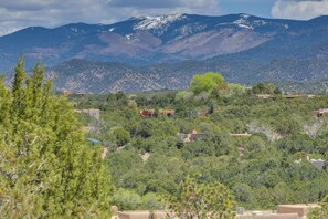 House (3 Bedrooms) | Interior - Casa al Reves Pueblo-style House With Views! (Santa Fe)