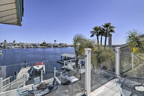 Discovery Bay Retreat w/ Balcony & Boat Dock!