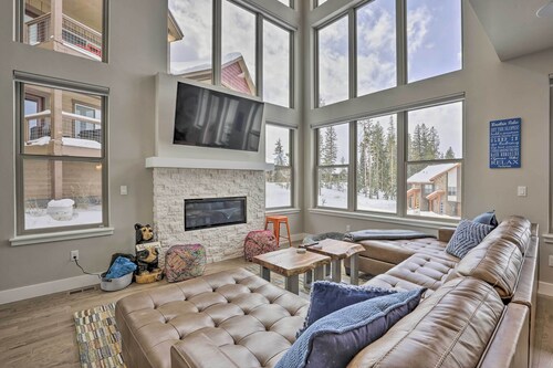 Winter Park Area Retreat, Walk to Ski Shuttle