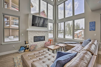 Winter Park Area Retreat, Walk to Ski Shuttle