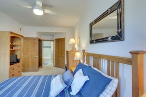 Interior - Lavish Escape - 3 Mi From Beaver Creek Resort! (Avon)