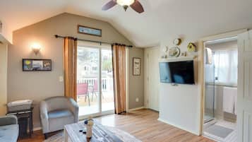 House (1 Bedroom) | Interior