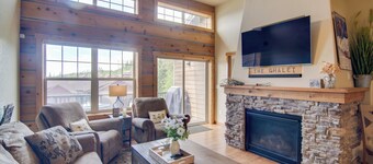 Winter Park Chalet w/ Hot Tub + Free Shuttle!