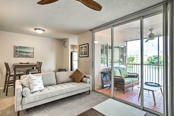 Apartment (1 Bedroom) | Interior