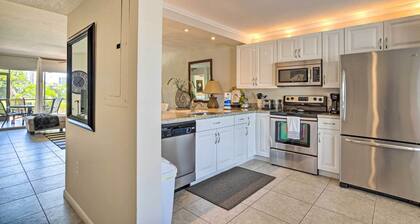 Jupiter Condo w/ Pool Access, Walk to Beach!