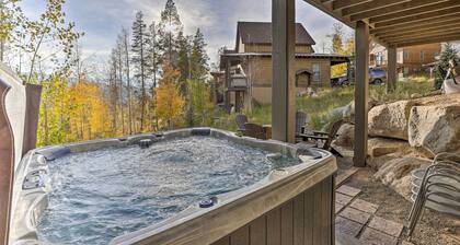 Winter Park Area Cabin, Hot Tub & Mountain Views!