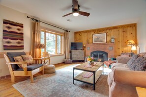 House (3 Bedrooms) | Interior - Charming Estes Park Cabin w/ 2 Private Patios! (Estes Park)