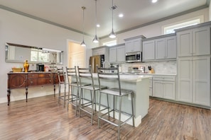 House (3 Bedrooms) | Front of property
