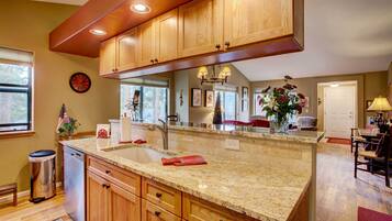 Rumah (3 Bedrooms) | Interior