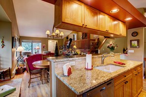 Hus (3 Bedrooms) | Innvendig