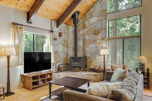 Talo (4 Bedrooms) | Sisätilat