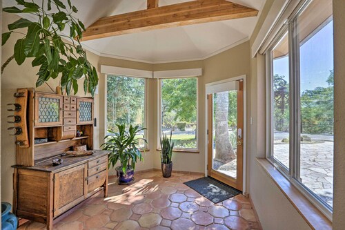 Luxe Auburn Hideaway w/ Tennis Court & Views!