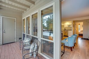 Apartment (1 Bedroom) | Interior - Seventh Mountain Condo w/ Resort Amenities! (Bend)