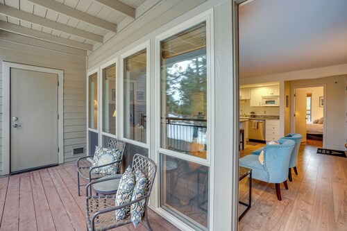 Seventh Mountain Condo w/ Resort Amenities!