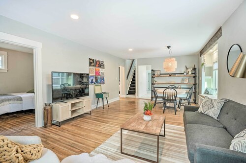 Cozy Spokane Getaway Near Golfing & Skiing!