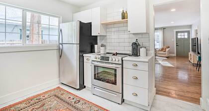 Cozy Spokane Getaway Near Golfing & Skiing!