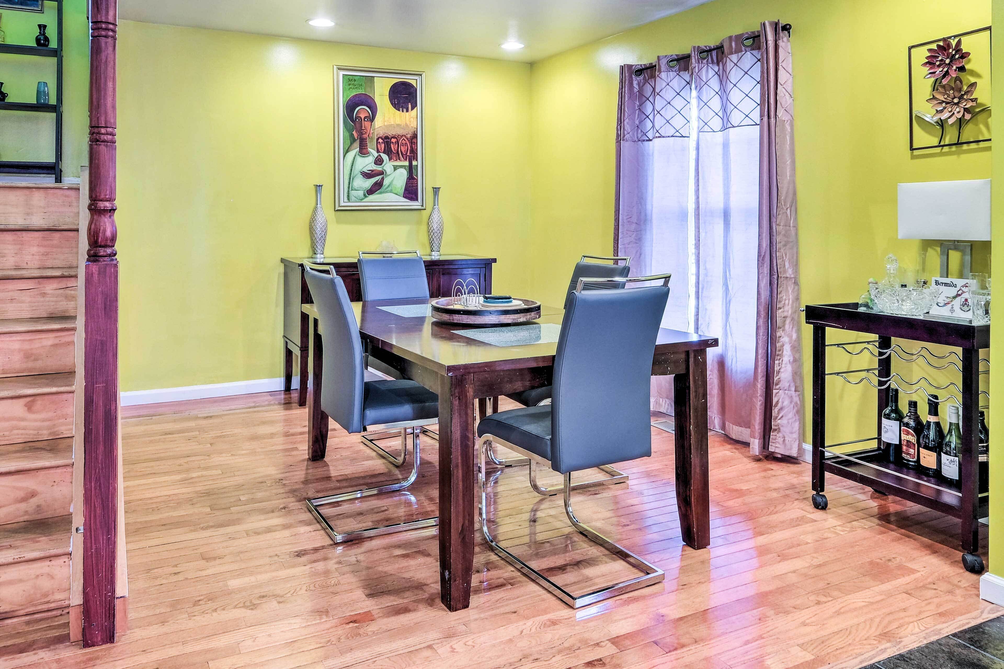 House (3 Bedrooms) | Interior