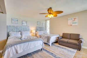 Laptop workspace, bed sheets - Panama City Condo Rental w/ Private Beach Access! (Panama City Beach)