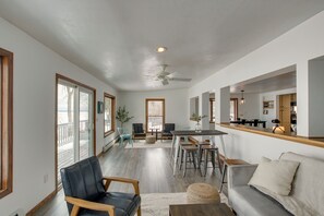 TV, fireplace - Lovely Bayfront Vacation Rental w/ Spacious Deck! (Sturgeon Bay)