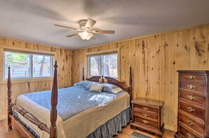 Huis (3 Bedrooms) | 3 slaapkamers, een strijkplank/strijkijzer, beddengoed