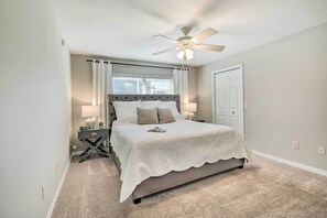 House (3 Bedrooms) | Interior - Sunny Home w/ Golf Cart in The Villages! (The Villages)