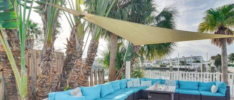 House (5 Bedrooms) | Front of property