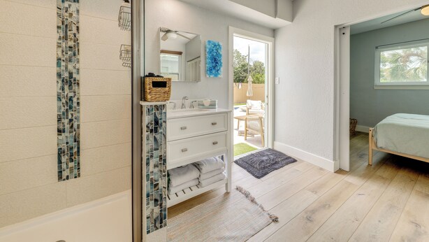 Unclassified image, 1 of 36, button - Near Atlantic Ave + Delray Beach: Bright Home! (Delray Beach)