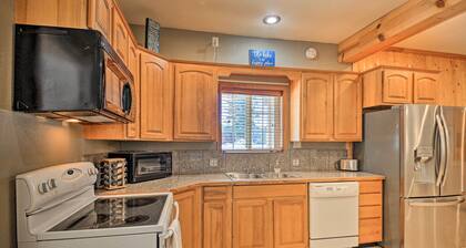 Family-friendly Sagle Vacation Rental w/ Deck