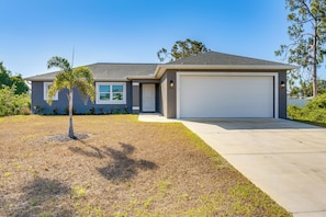 House (2 Bedrooms) | Interior - Newly Built Home 8 Mi to Fisherman's Village (Port Charlotte)